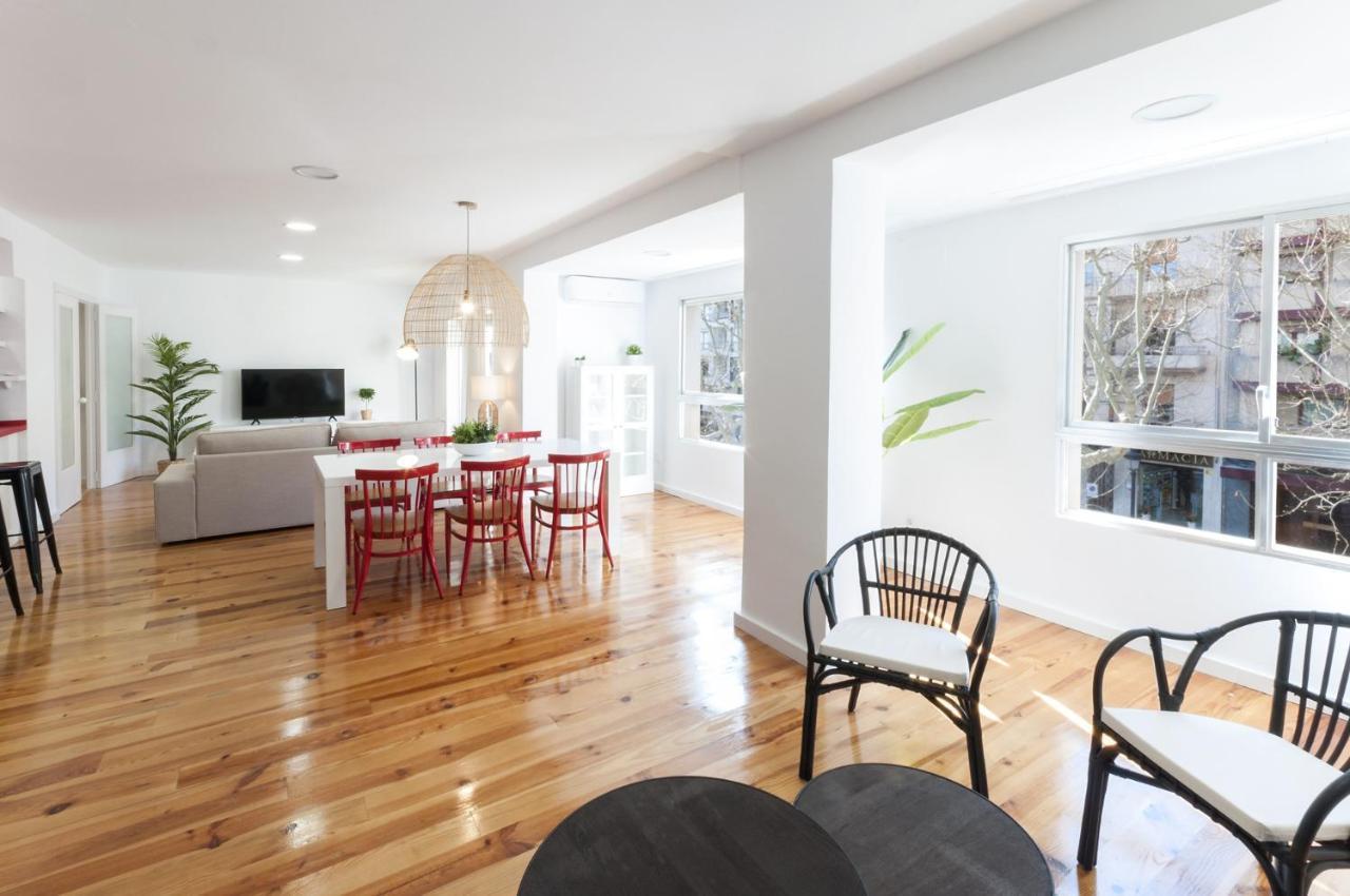Ag Germanias Ciudad Apartment กันดิอา ภายนอก รูปภาพ