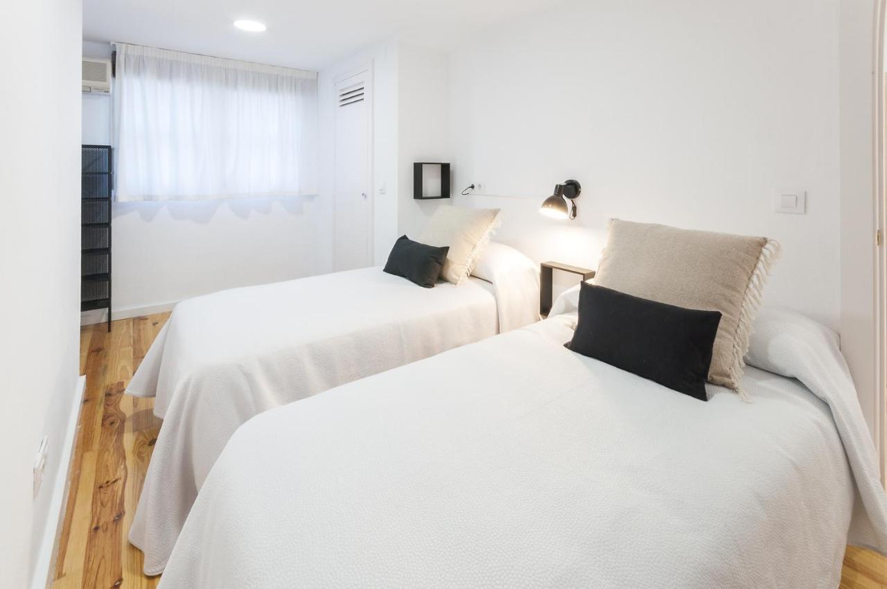 Ag Germanias Ciudad Apartment กันดิอา ภายนอก รูปภาพ