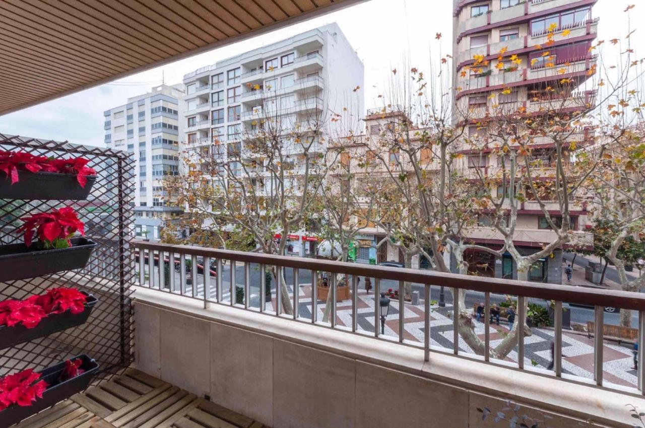 Ag Germanias Ciudad Apartment กันดิอา ภายนอก รูปภาพ